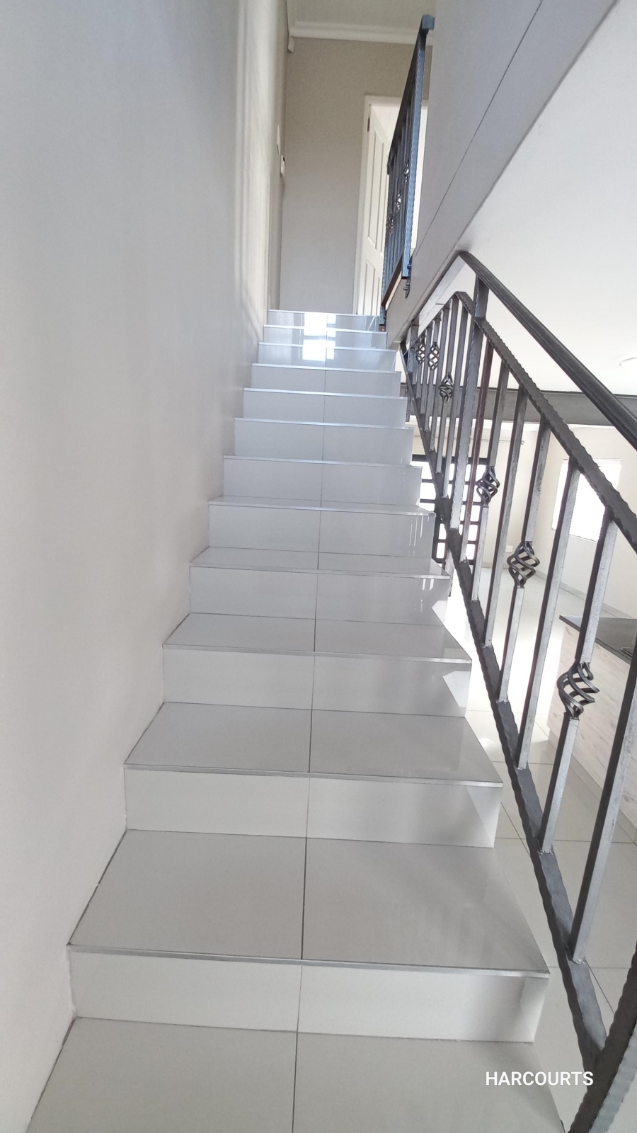 To Let 2 Bedroom Property for Rent in Lansdowne Western Cape